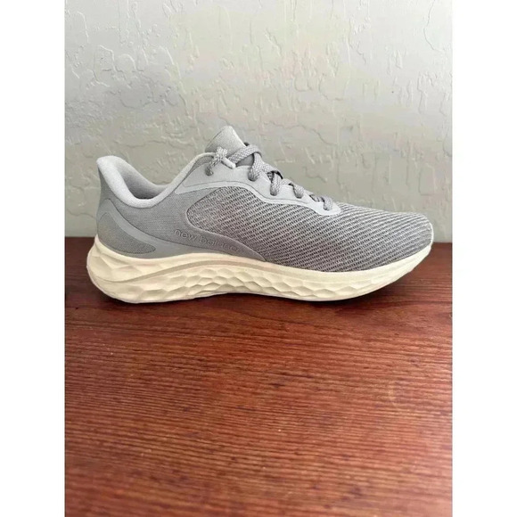 New Balance Fresh Foam Arishi v4 Men’s Running Shoes Size 9.5 Gray WARISAG4 - Picture 5 of 10